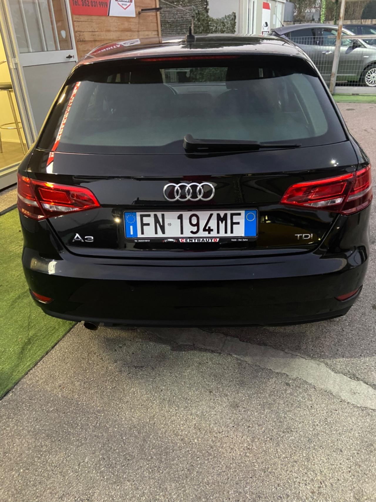 Audi A3 1.6 TDI 116 CV S tronic 2018 garanzia 12Mesi
