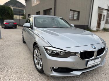 Bmw 320i Berlina 184cv Manuale Auto Pari al Nuovo