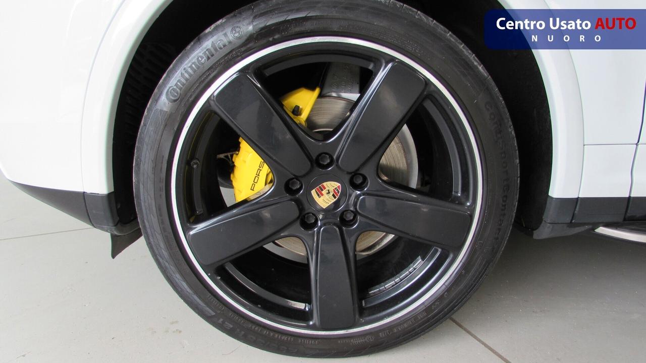 Porsche Cayenne 3.0 Diesel Platinum Edition