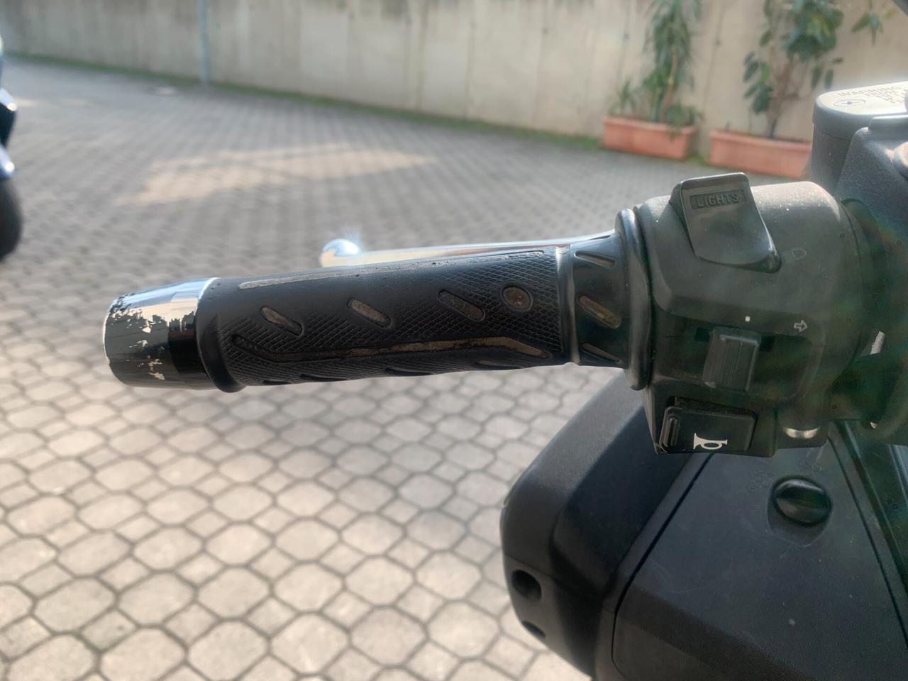 Kymco Downtown 200i i.e. DD. - Rif.604