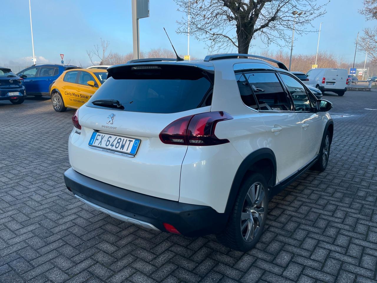 Peugeot 2008 BlueHDi 100 Allure