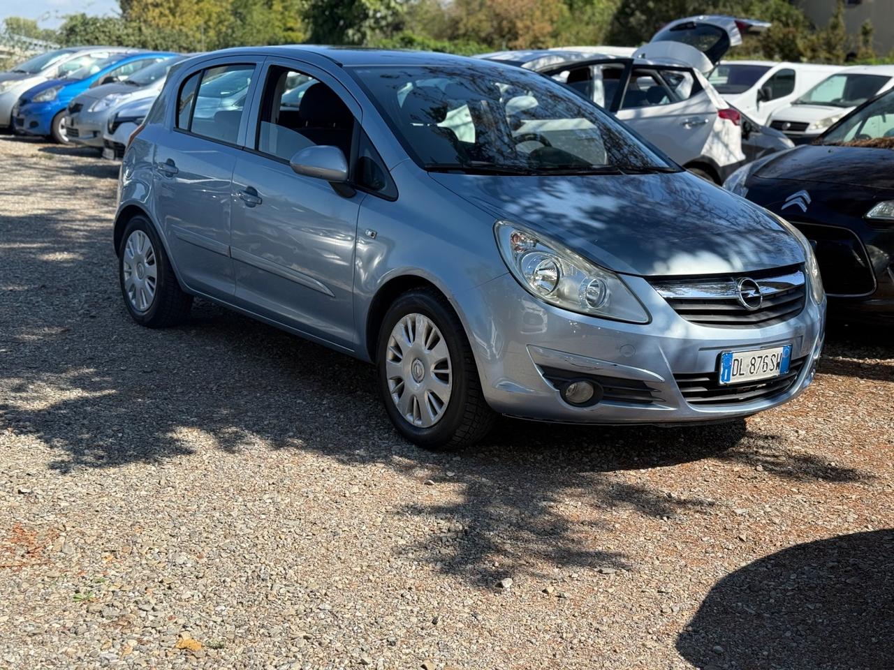 Opel Corsa 1.2 5 porte Easytronic Club