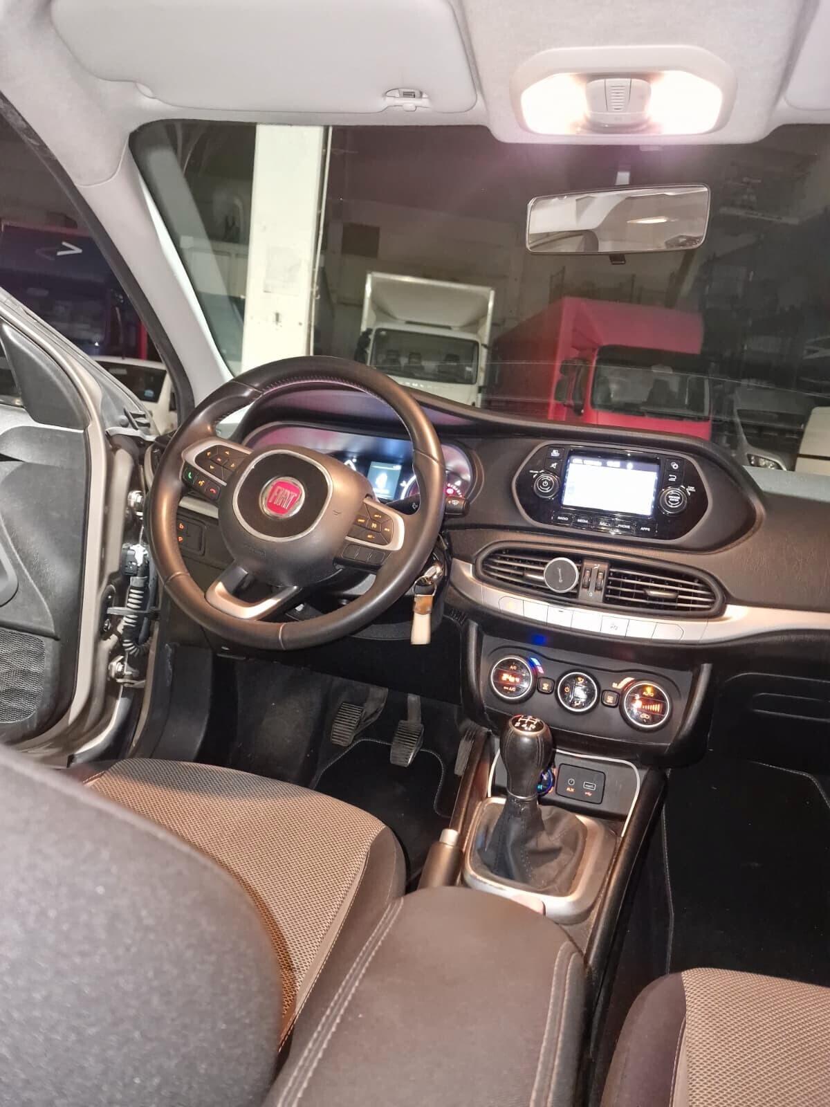 Fiat Tipo 1.3 Mjt 4 porte Lounge