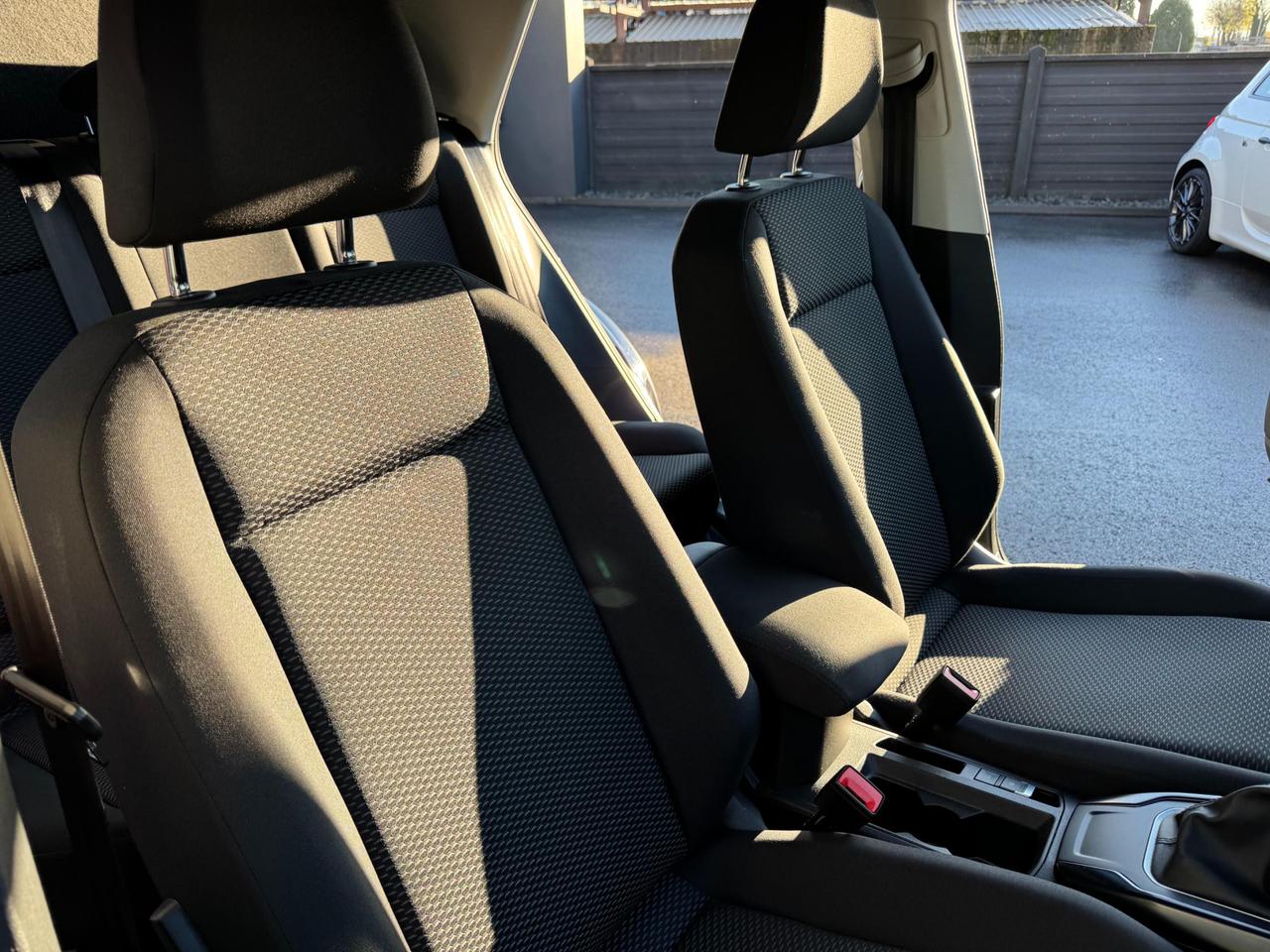 Volkswagen T-Roc 1.6 tdi Style