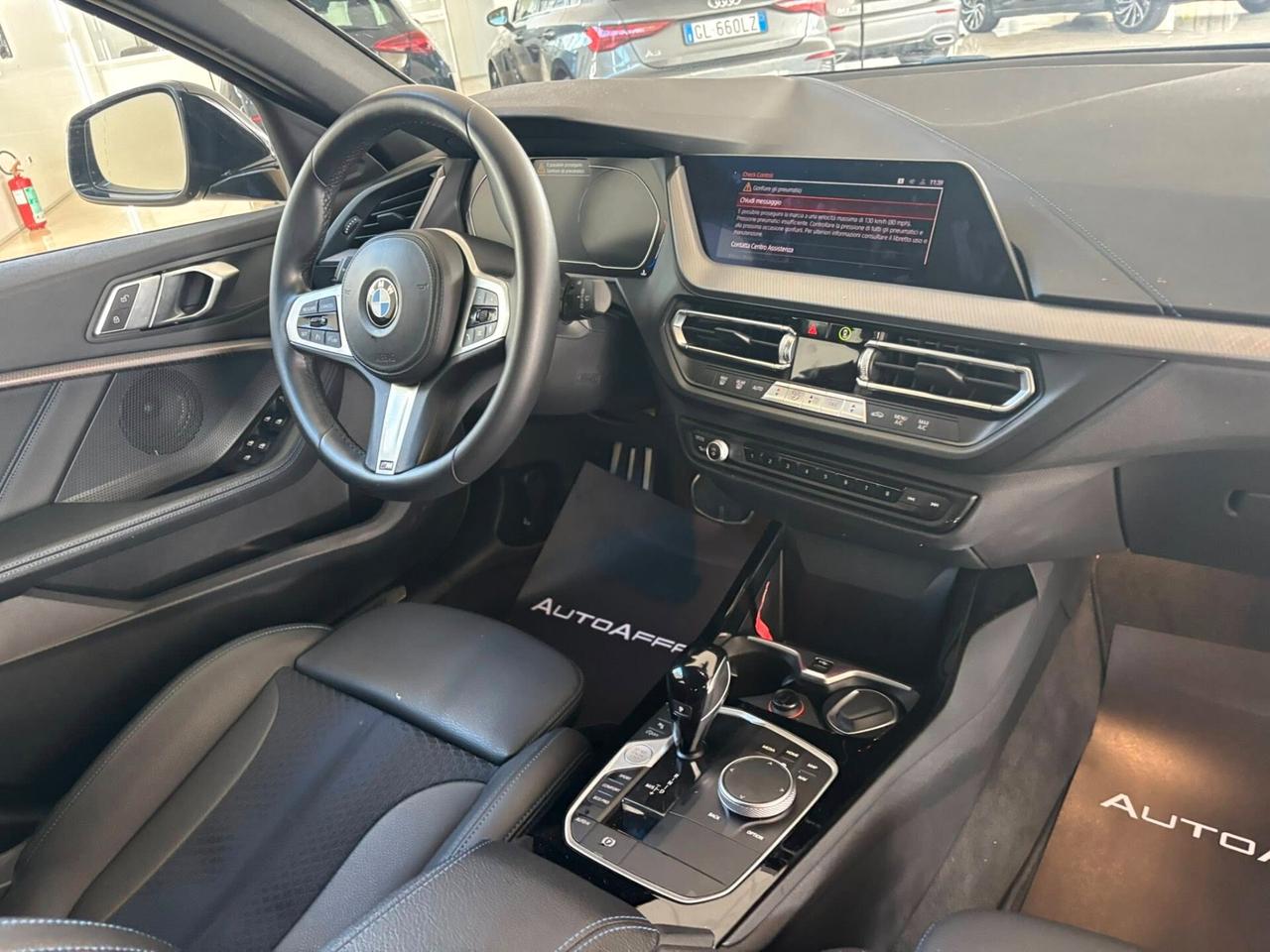 Bmw 116 116d 5p. Msport