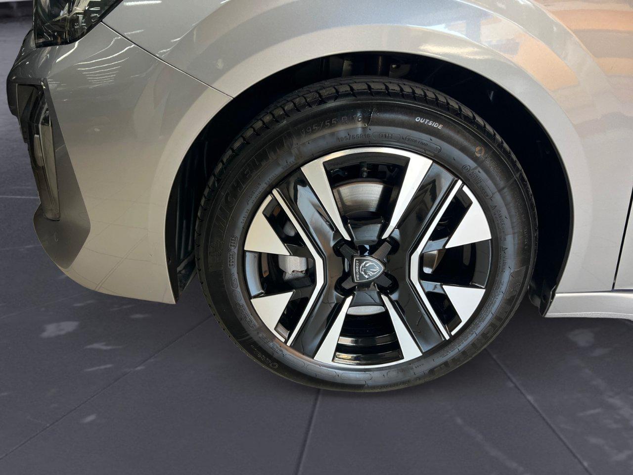 Peugeot 208 PureTech 100 Stop&Start 5 porte Allure KM 11.900
