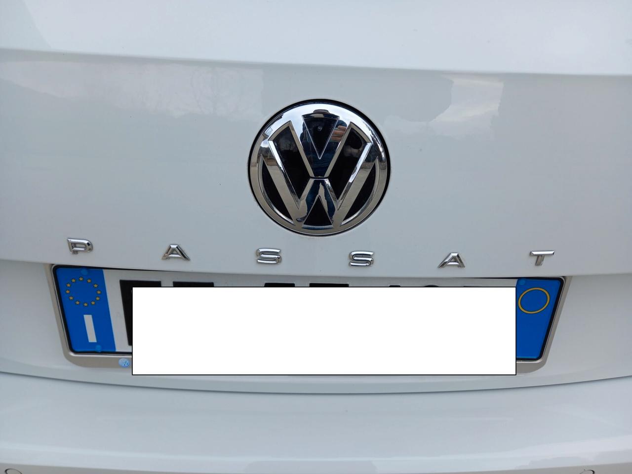 Volkswagen NUOVA Passat 1.6 TDI 120 cv 2020