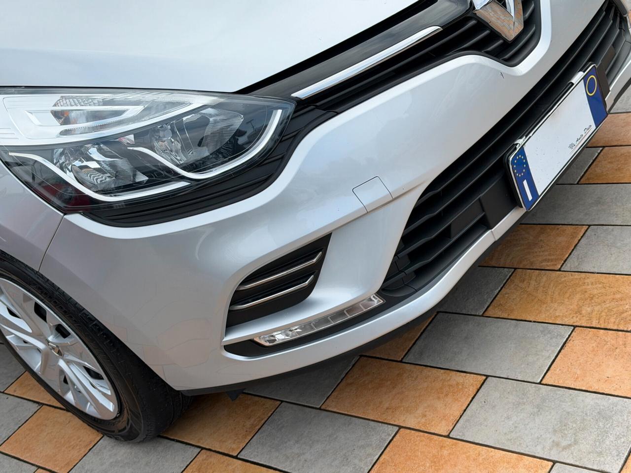 Renault Clio 1.5 DCI 75 cv. ENERGY BUSINESS (Autocarro 4P. N1)