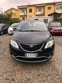 Lancia Ypsilon 1.2 69 CV 5 porte Platinum