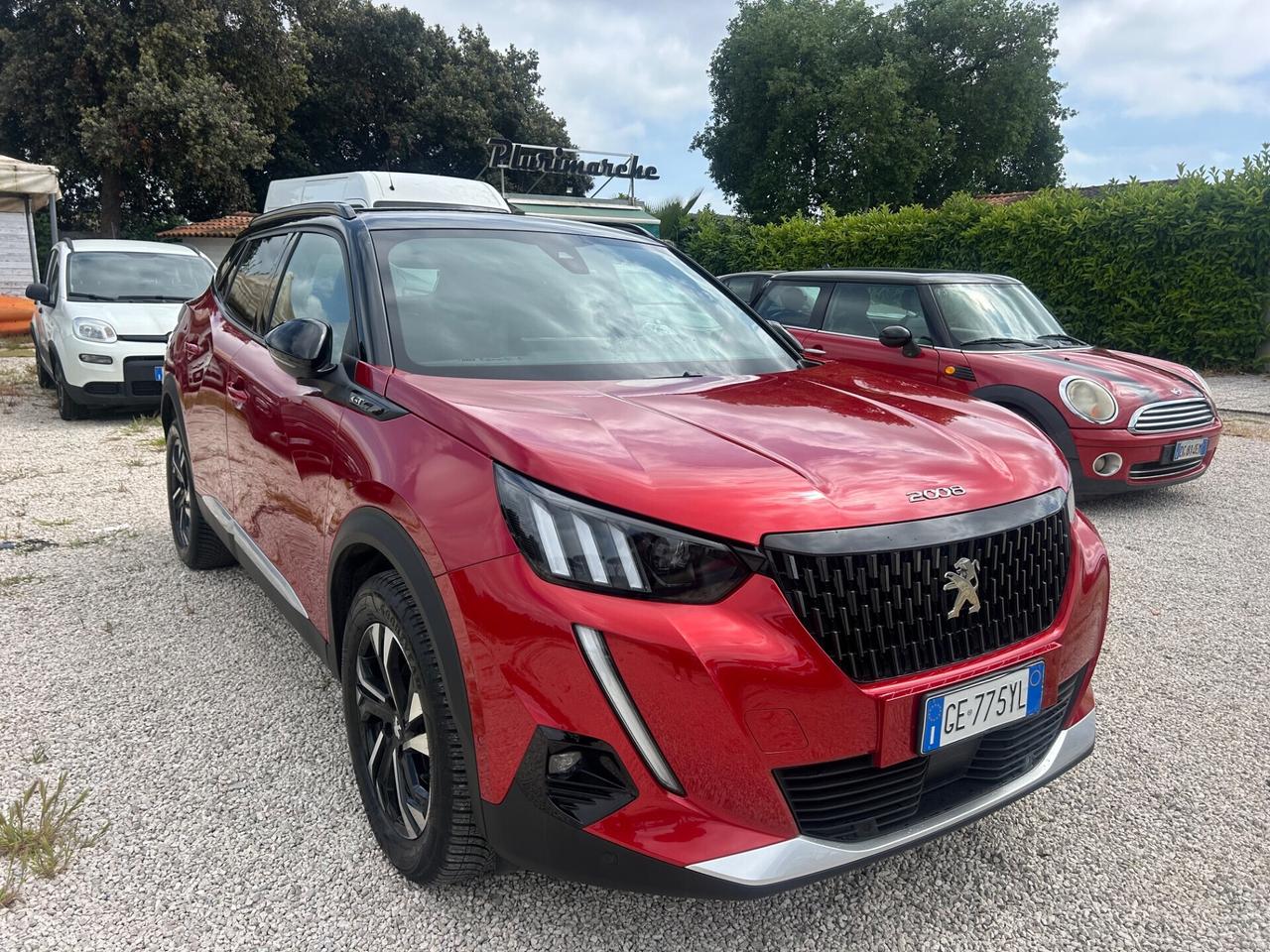 Peugeot 2008 PureTech 130 S&S EAT8 GT