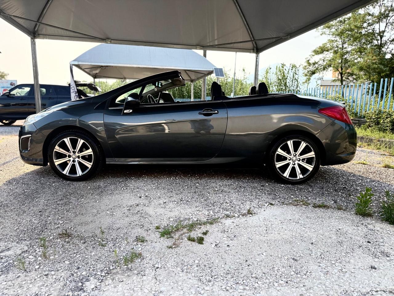 Peugeot 308 1.6 e-HDi 115CV Allure CABRIO