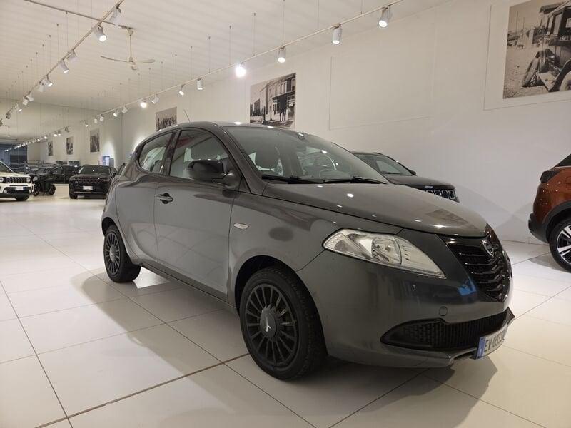 Lancia Ypsilon 1.2 69cv Elefantino