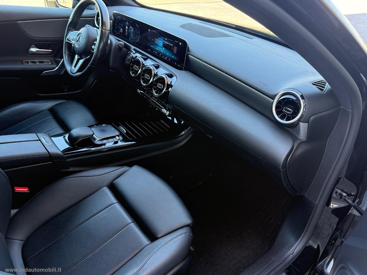 MERCEDES-BENZ A 180 d Automatic Sport CAMERA NAVI