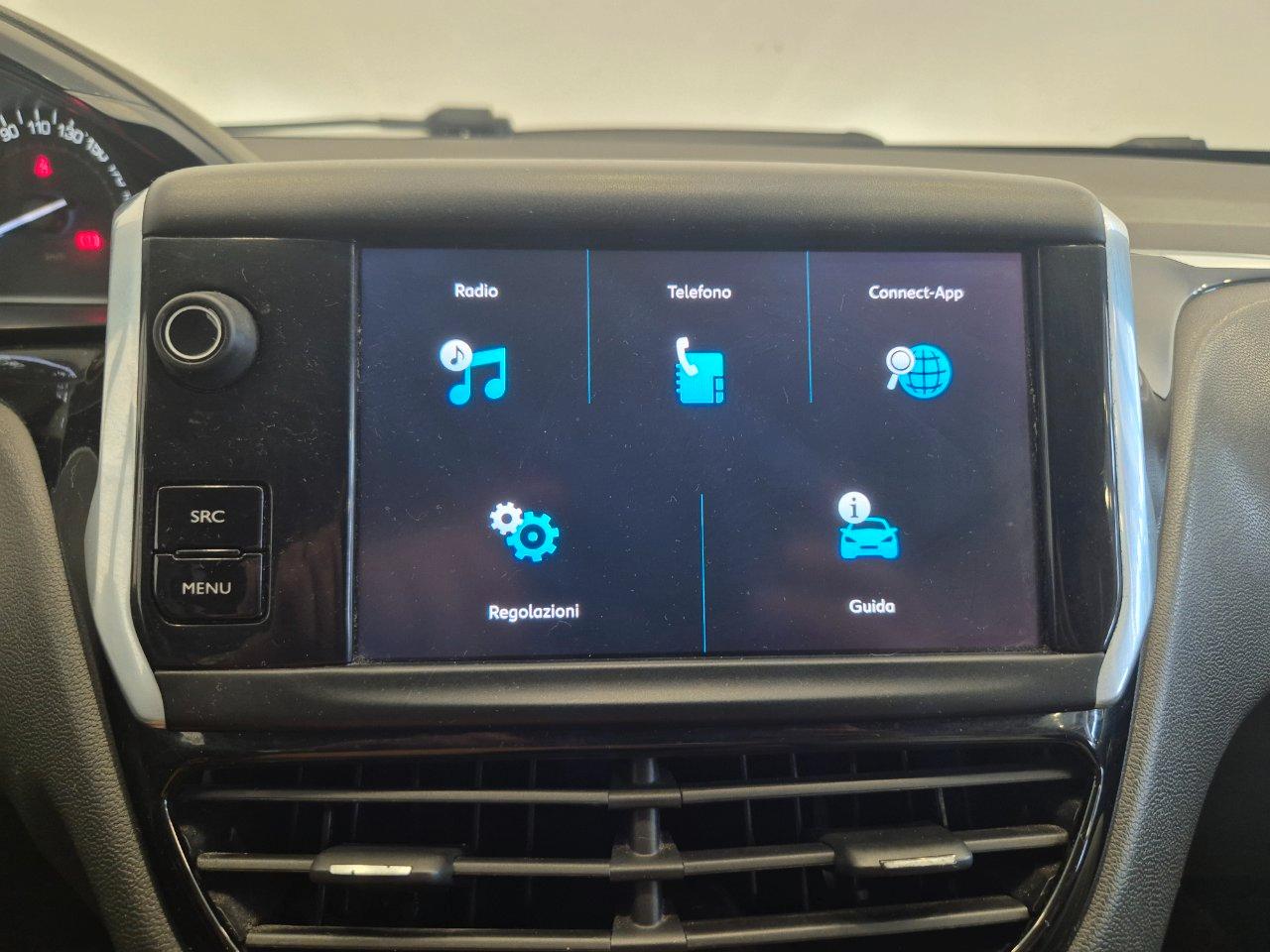 Peugeot 208 5p 1.2 puretech Active gpl 82cv - UNIPROPRIETARIO - NEOPATENTATI - Sens. park. - Cruise/Lim