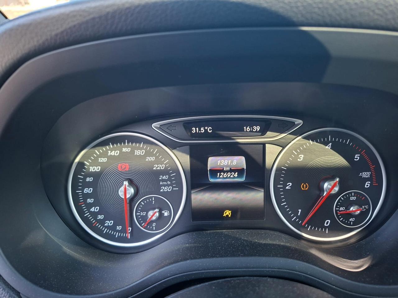 Mercedes-benz B 200 d Sport