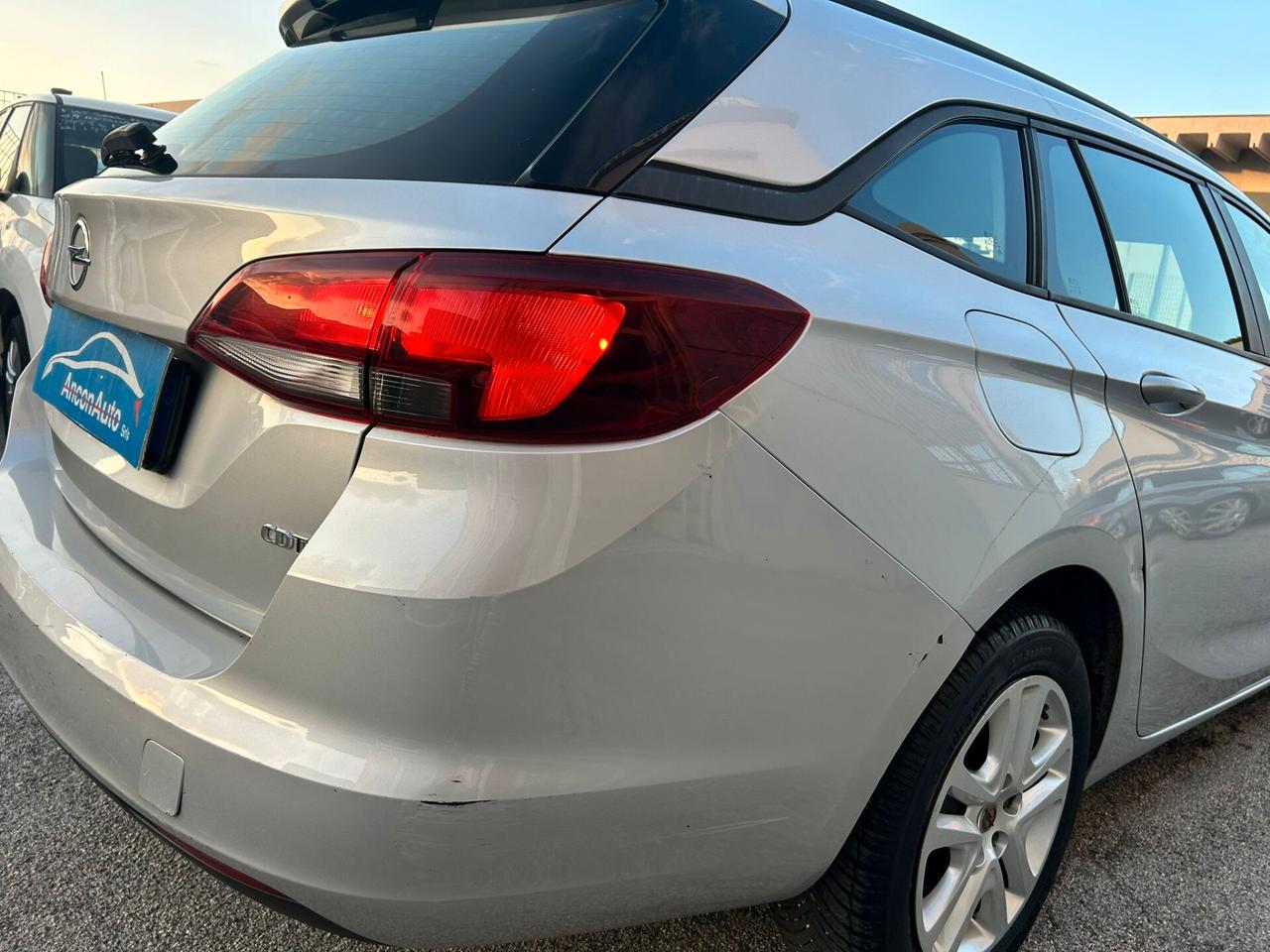 Opel Astra 1.6 CDTi SOLO PER RIVENDITORI 2016