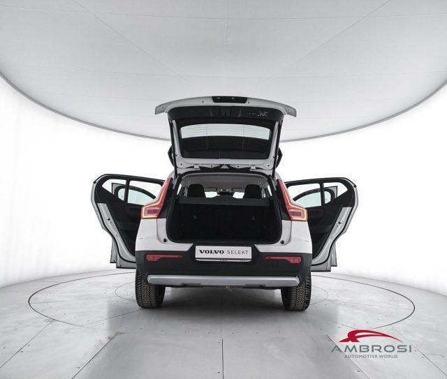 VOLVO XC40 T4 Recharge Plug-in Hybrid Inscription Expression