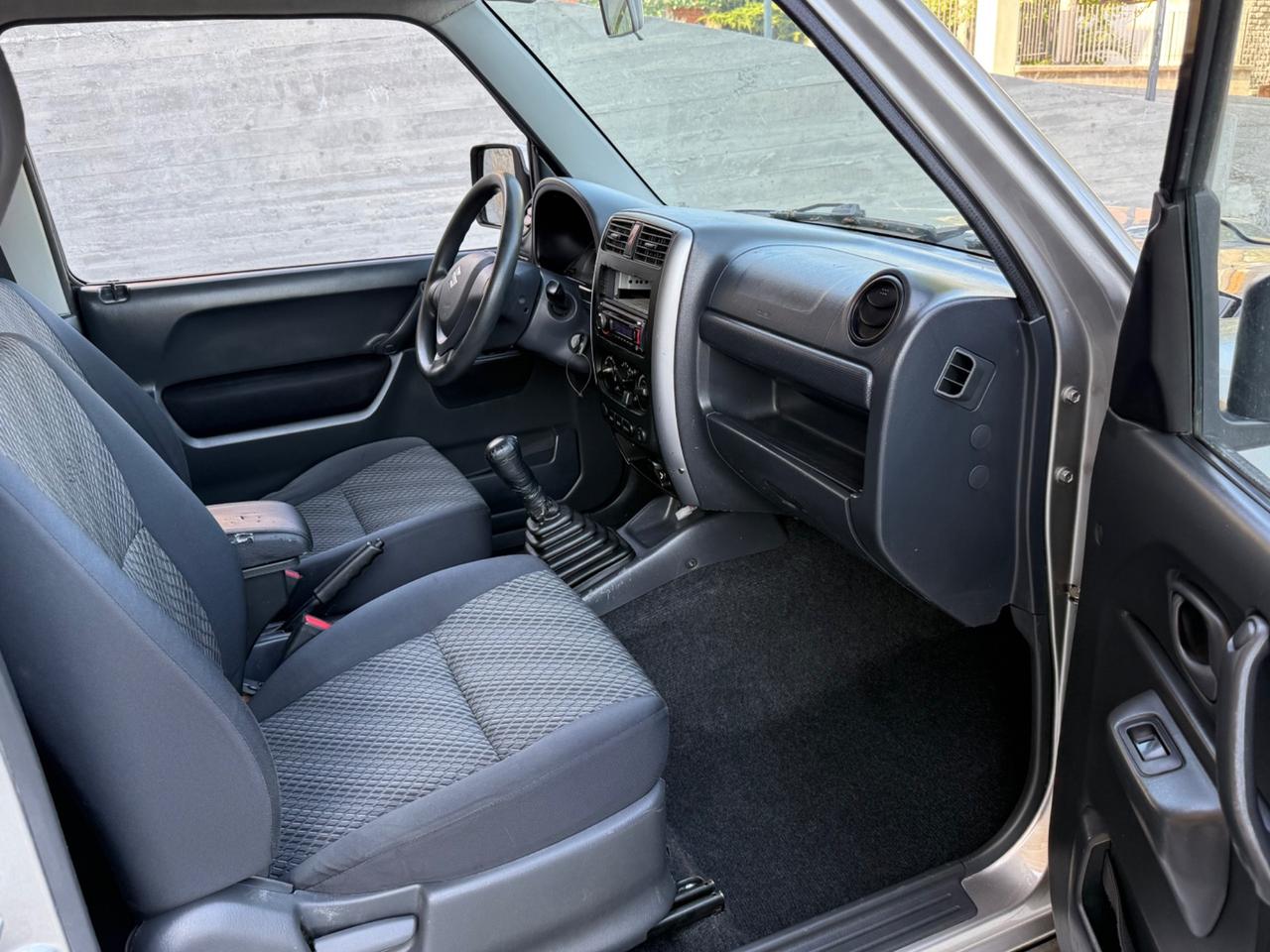 Suzuki Jimny 1.5 5MT PRO MATA (N1)