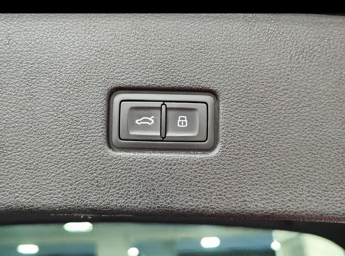 Audi Q8 50 TDI 286 CV quattro tiptronic Sport