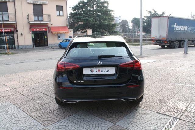 MERCEDES-BENZ A 180 d Automatic Progressive Advanced