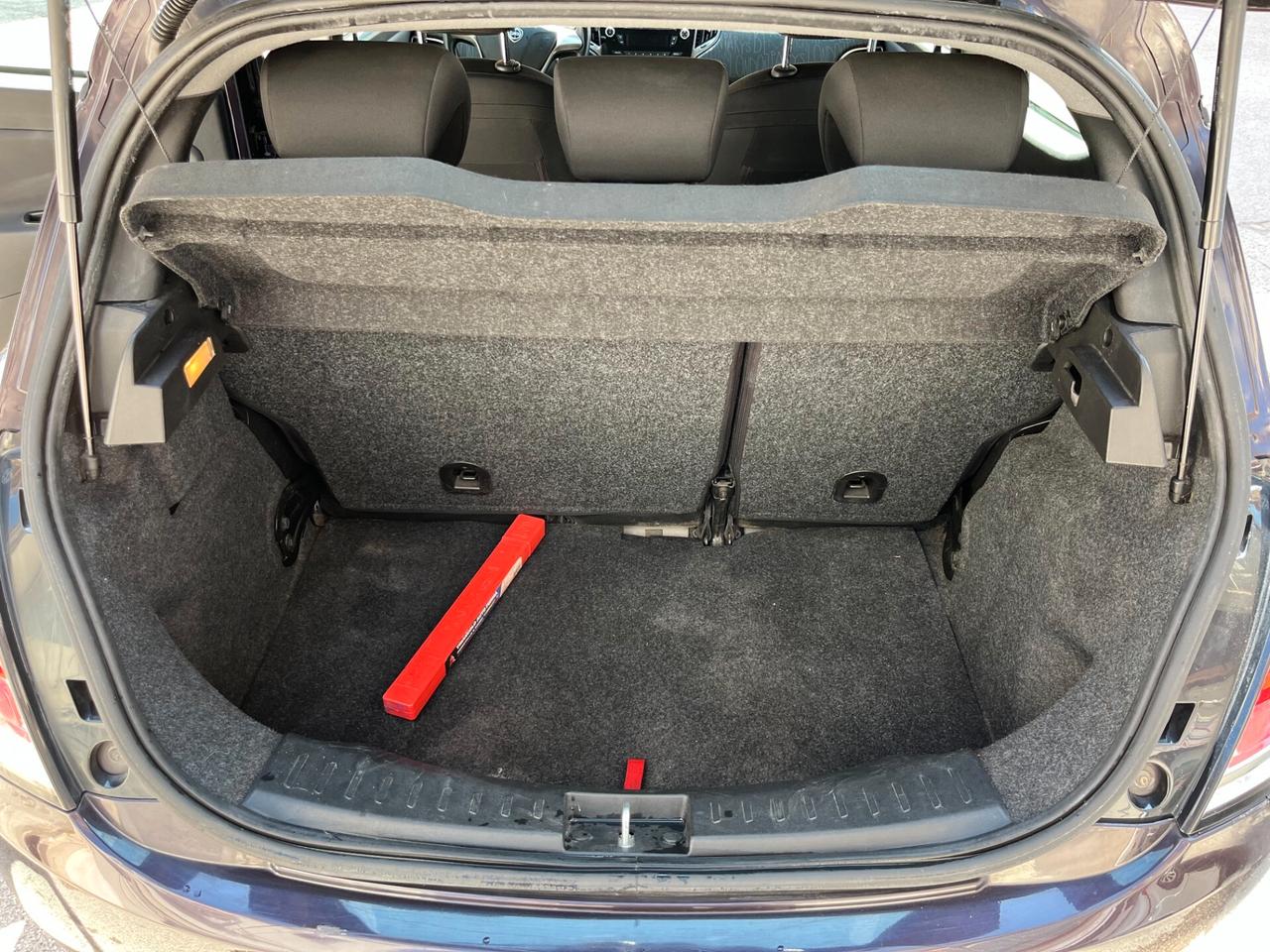 Lancia Ypsilon 0.9 TwinAir 85 CV 5 porte S&S Elefantino