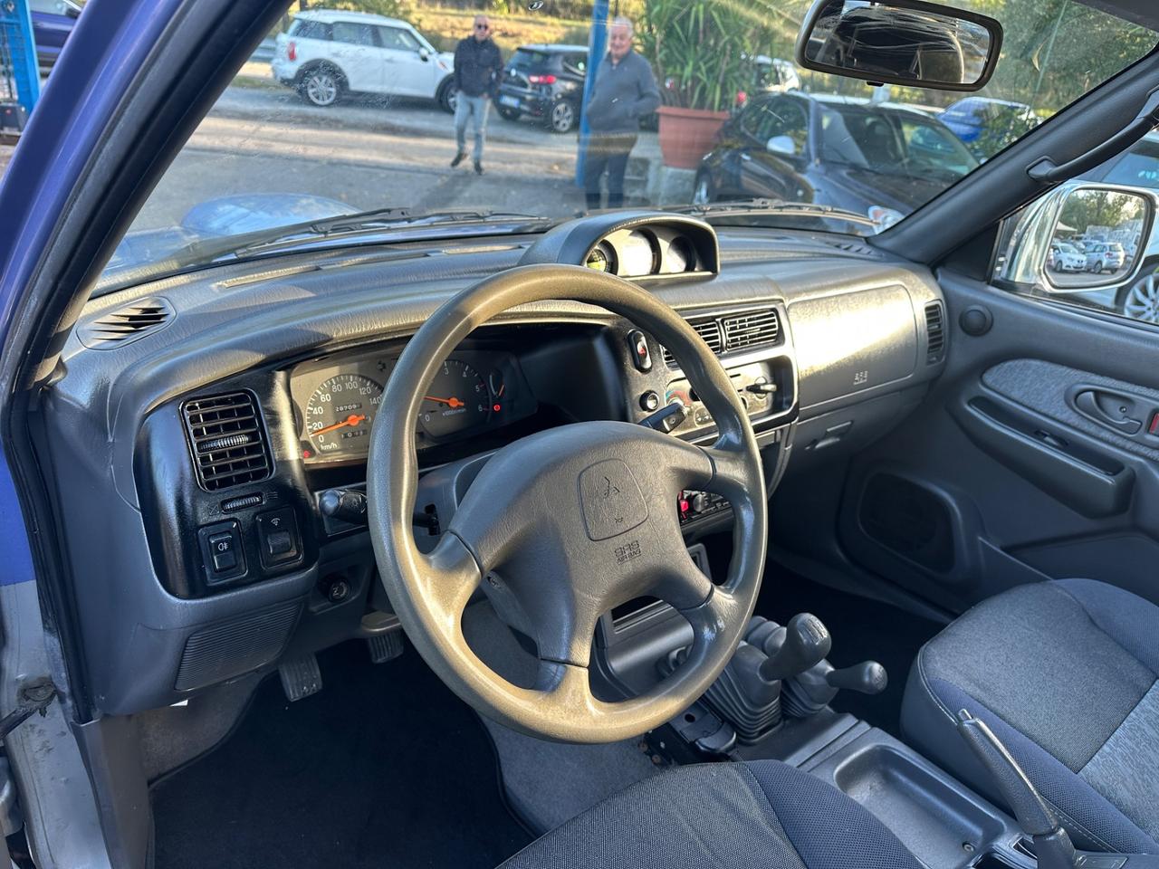 Mitsubishi L200 2.5 TDI gancio traino