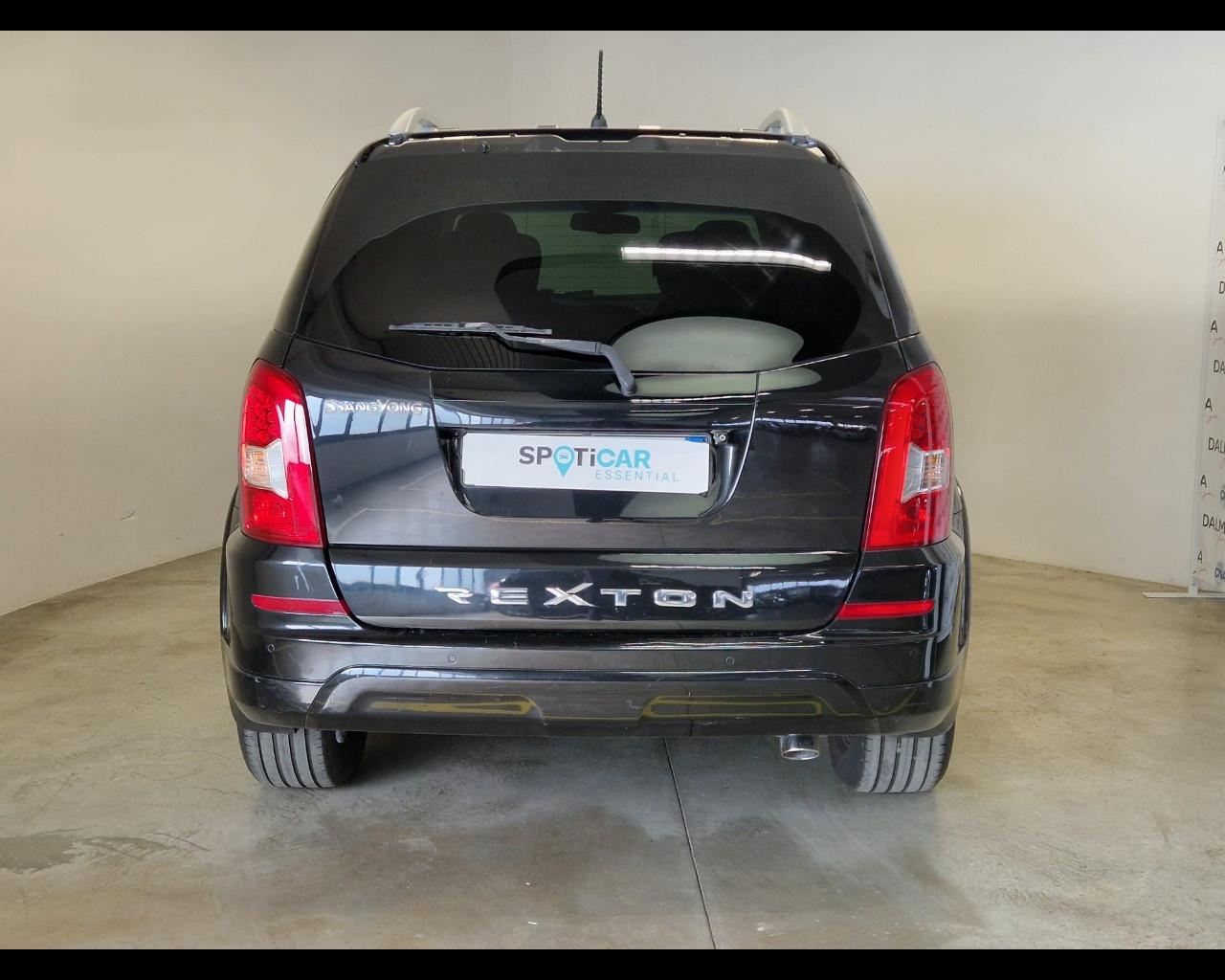 SSANGYONG Rexton W III - Rexton 2.2 d Top pelle 4wd 7p.ti auto