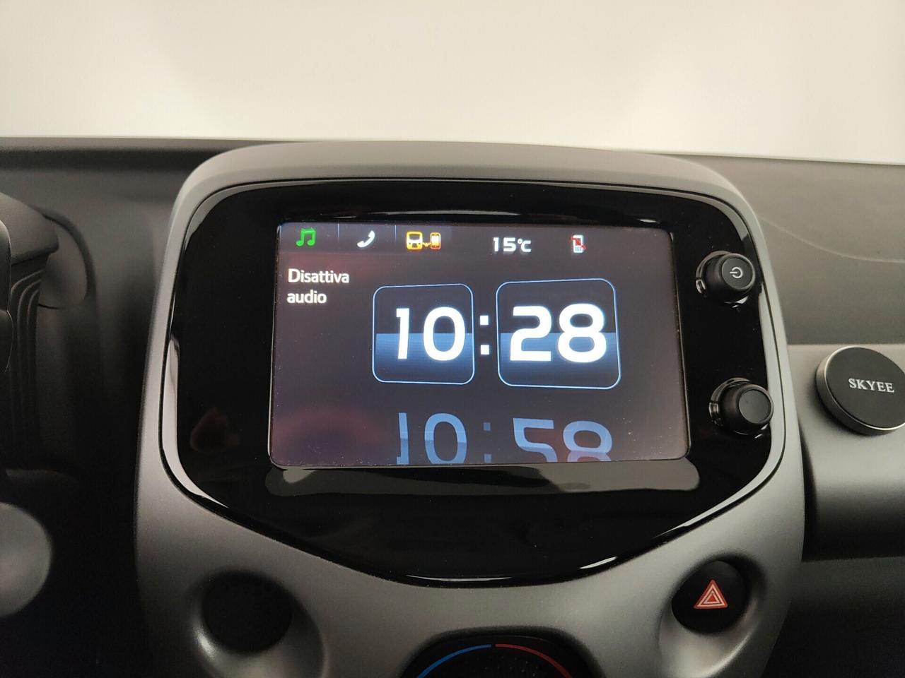 Toyota Aygo 1.0 VVT-i 69 CV 5 porte x-business