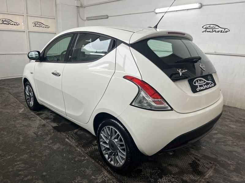 Lancia Ypsilon Ypsilon 1.3 MJT 16V 95 CV 5 porte S&S Silver