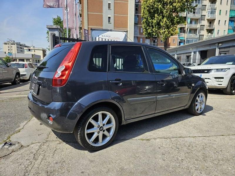 Ford Fiesta Fiesta 5p 1.4 Ghia