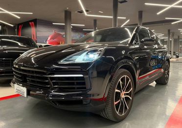 Porsche Cayenne 3.0 e-hybrid tiptronic