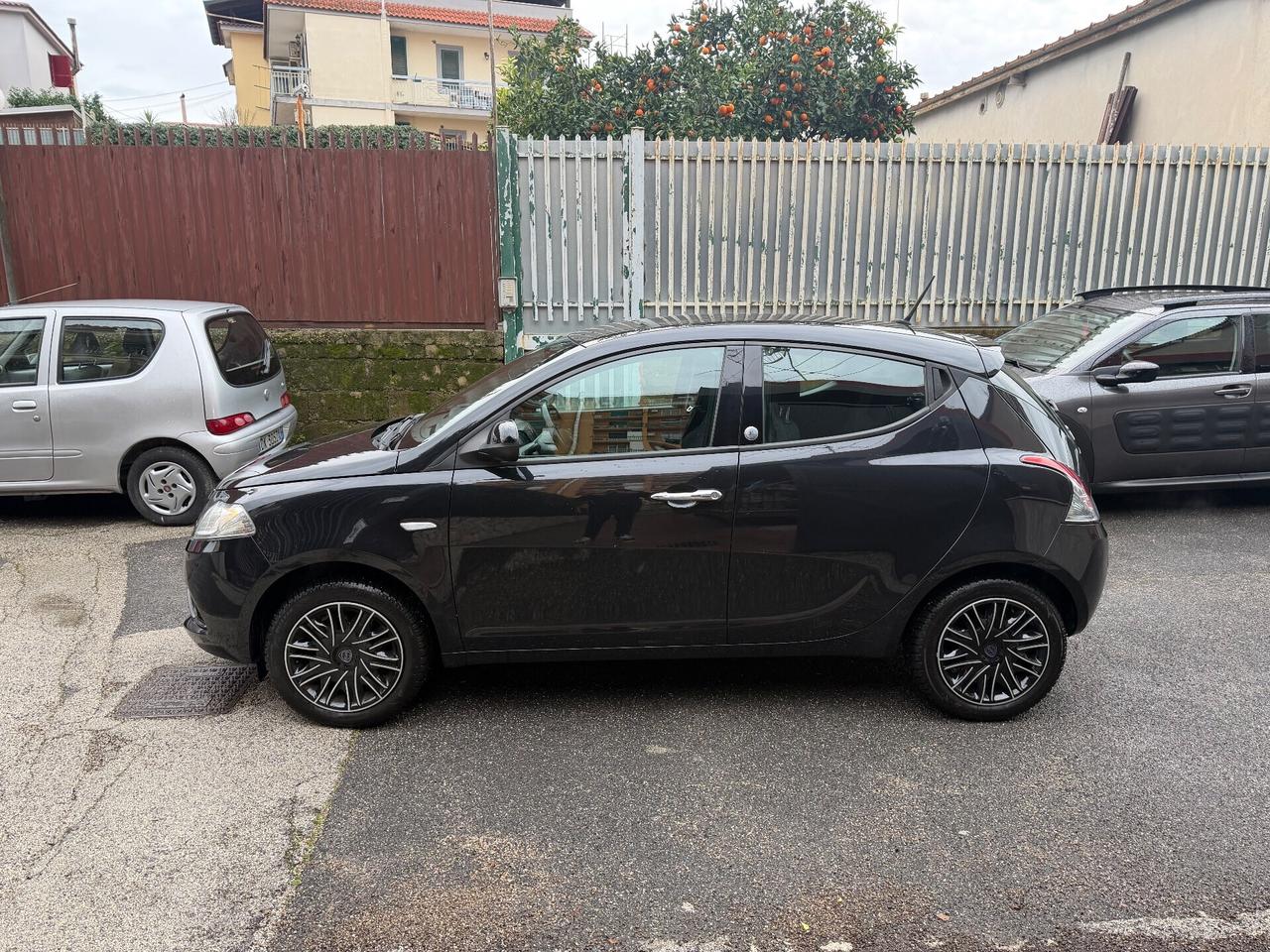 Lancia Ypsilon 1.2 5 porte GPL Ecochic Monogram
