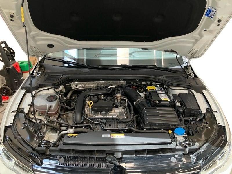 Volkswagen Golf 1.0 eTSI 81kW EVO Life DSG