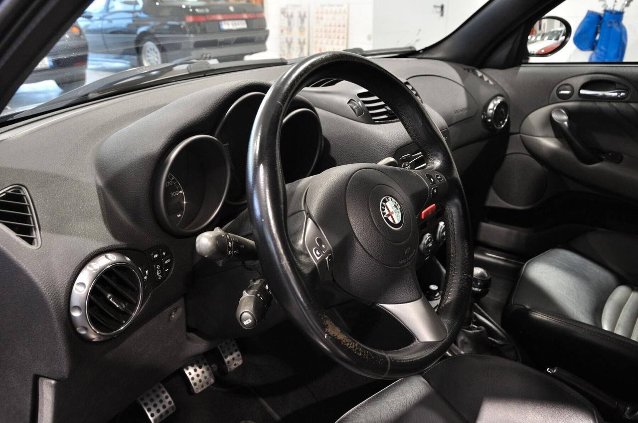 Alfa Romeo 147 3.2i V6 24V cat 3 porte GTA Manuale RIAR