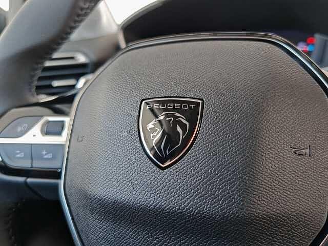 Peugeot 208 Hybrid 136 e-DCS6 Allure