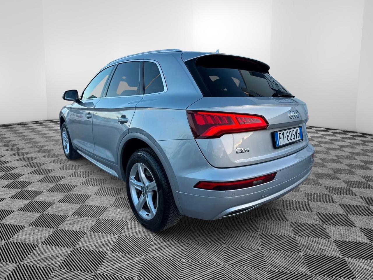 Audi Q5 40 TDI quattro S tronic Design