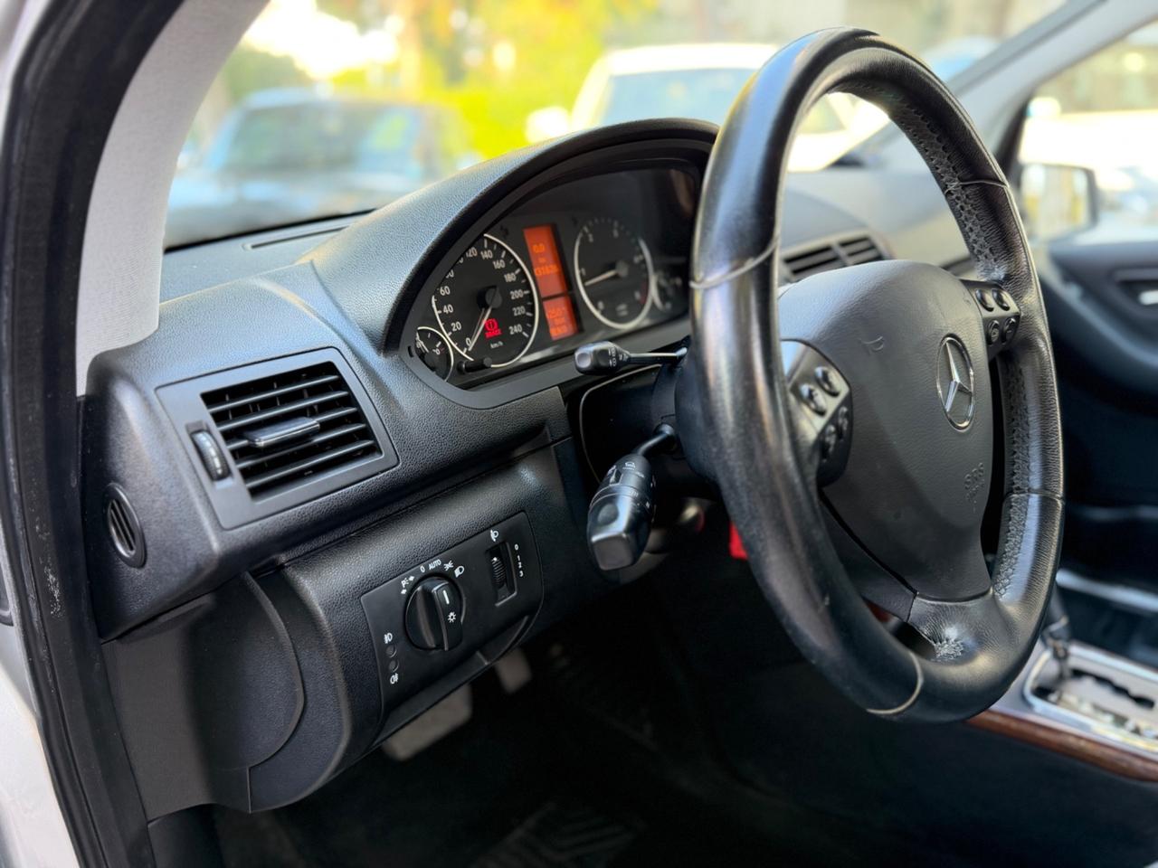 Mercedes-benz A 180 CDI Avantgarde Automatica
