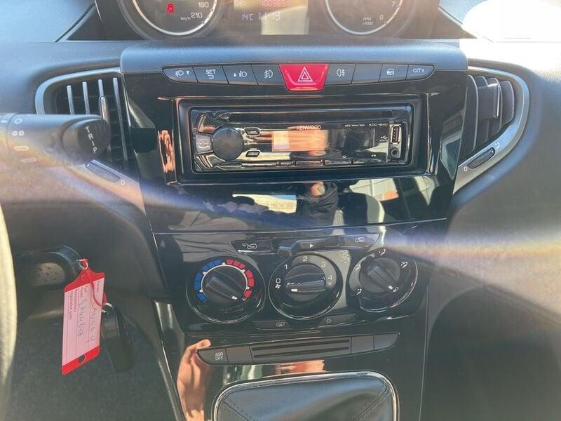 Lancia Ypsilon Ypsilon 1.2 69 CV 5 porte Gold