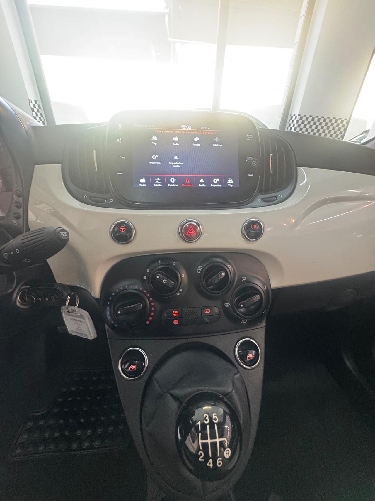 Fiat 500 1.0 Hybrid Dolcevita