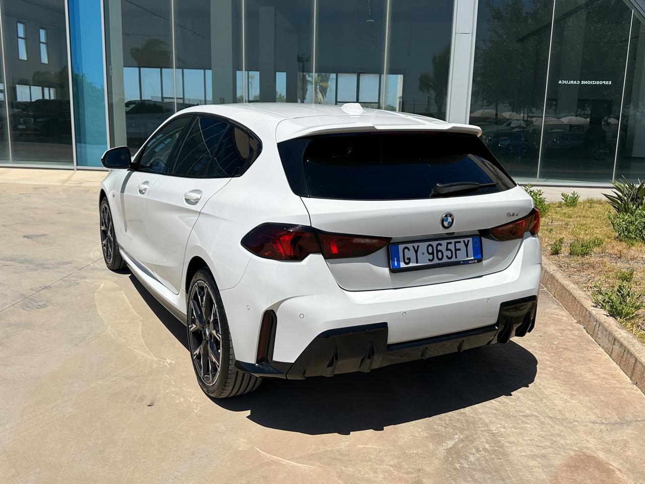 BMW 118 d MSport Pro possibilità noleggio no scoring