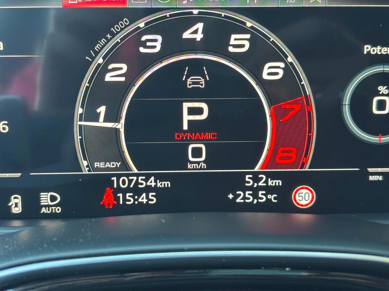 Audi Q8 RS TFSI V8 quattro tiptronic Performance