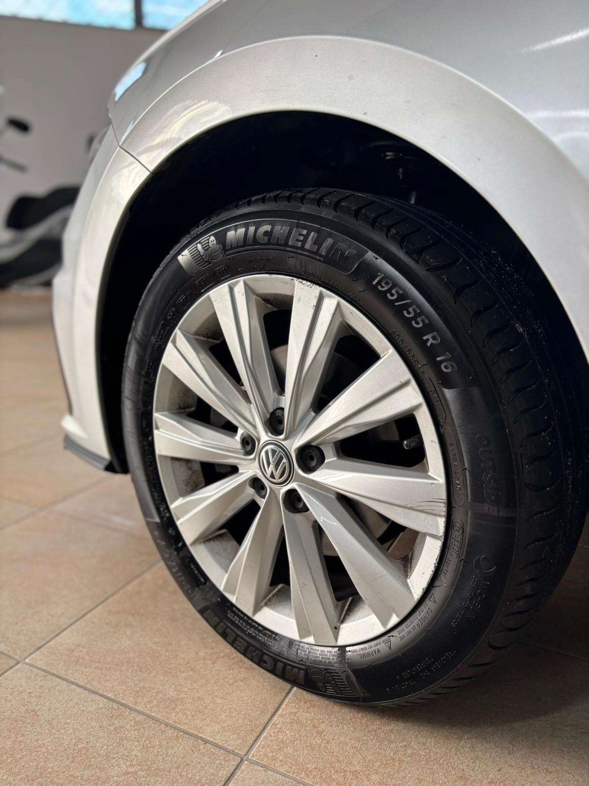 Volkswagen Polo 1.6 TDI 95 CV DSG 5p. R LINE