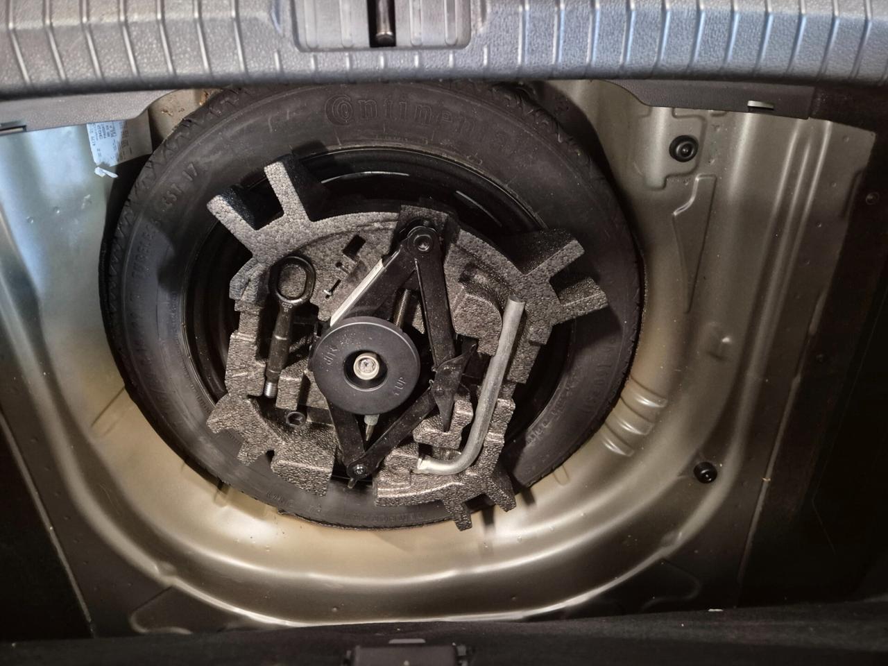 Volkswagen Passat 1.6 TDI DSG Comfortline BlueMotion Technology