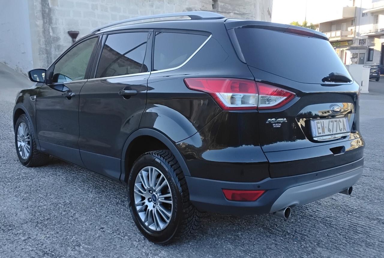 Ford Kuga 2.0 TDCI 163 CV 4WD Powershift Titanium