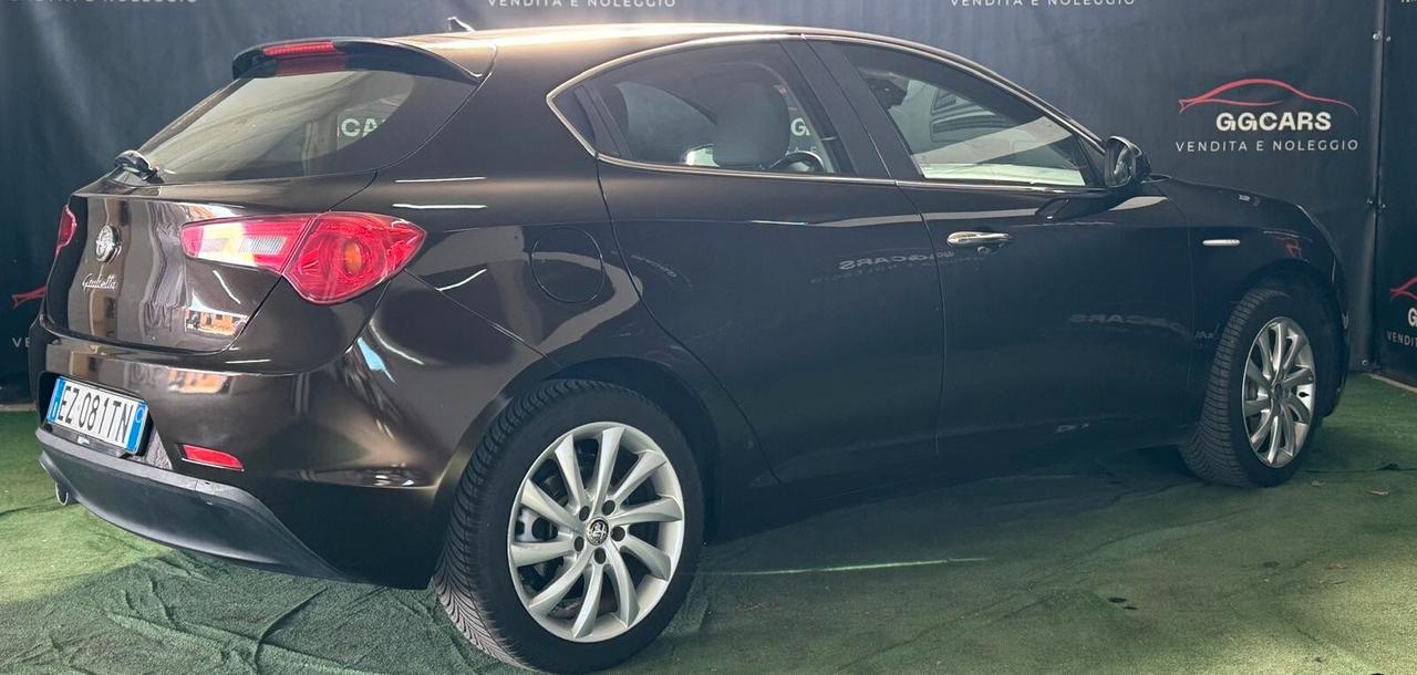 Alfa Romeo Giulietta 1.6 JTDm-2 105 CV Exclusive