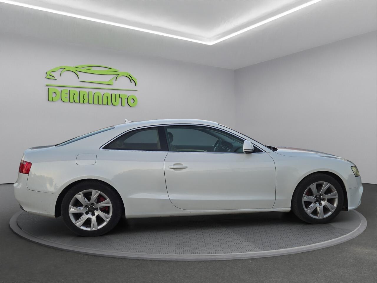 Audi A5 2.0 TFSI 180 CV Ambition