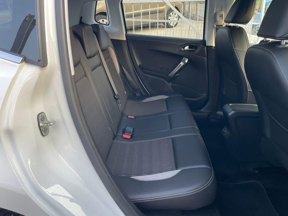 Peugeot 2008 1.6 e-HDi 92 CV Allure