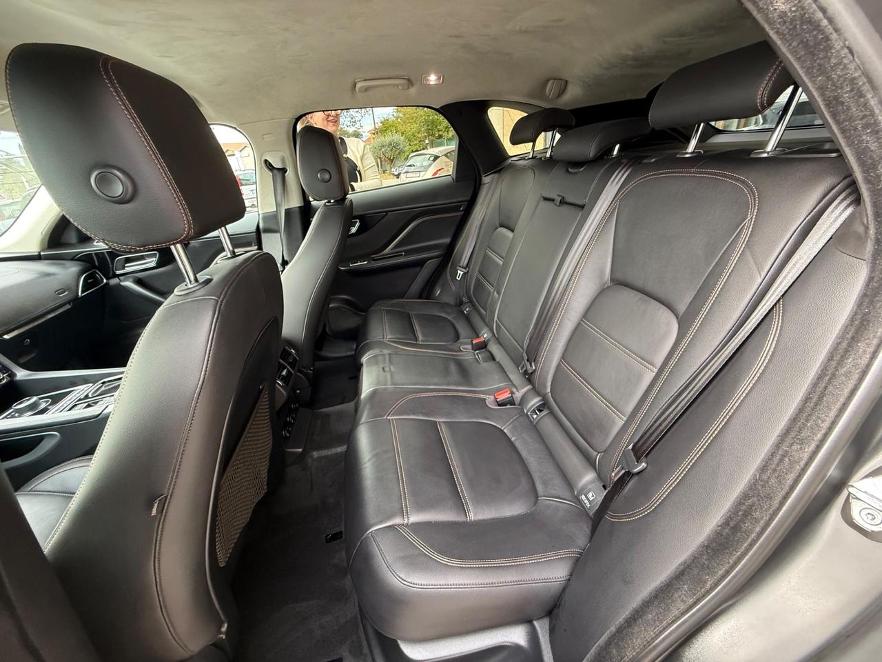 Jaguar F-Pace 2.0 D 180 CV AWD aut. Prestige