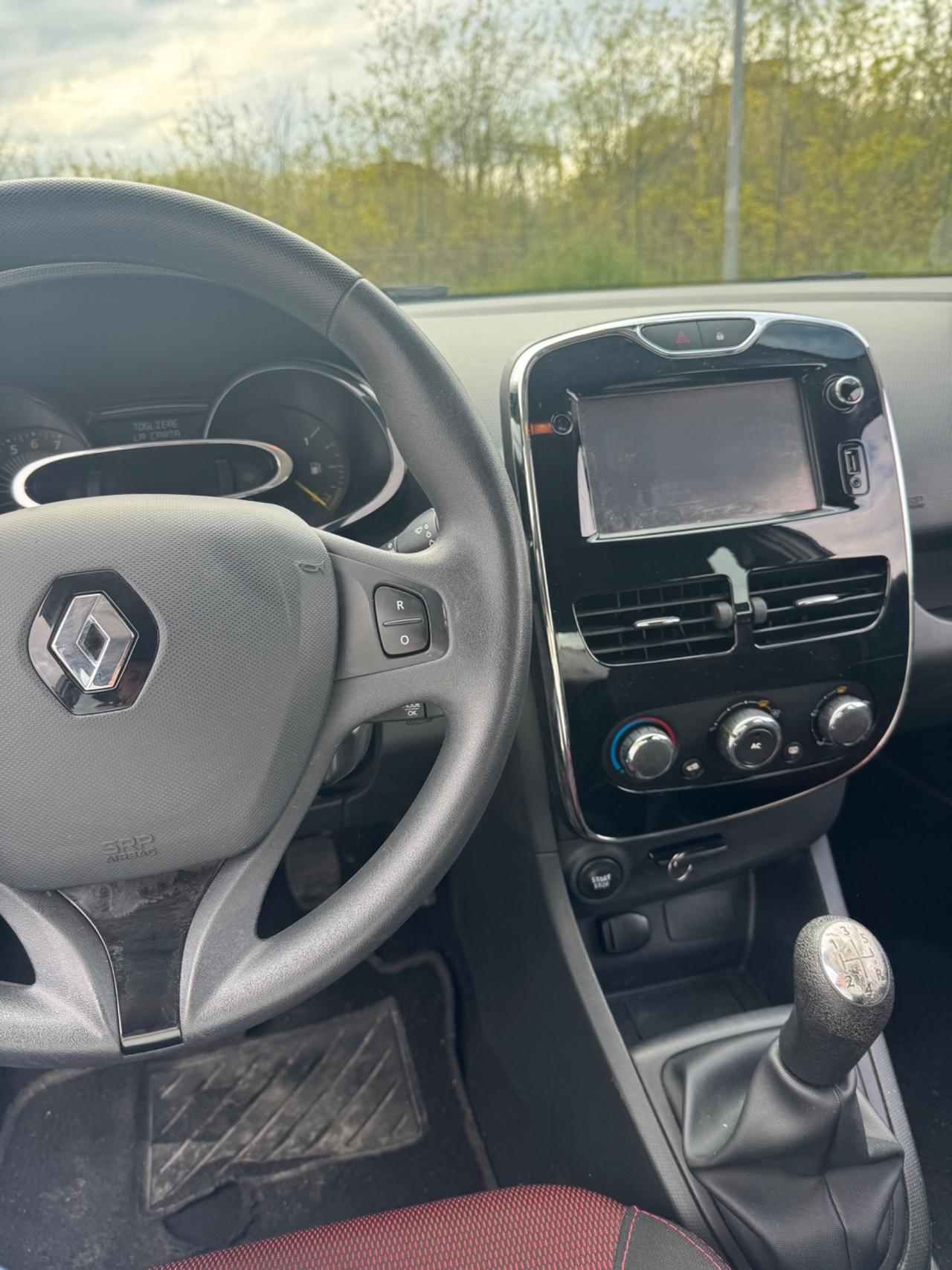 Renault Clio 1.2 75CV GPL 5 porte