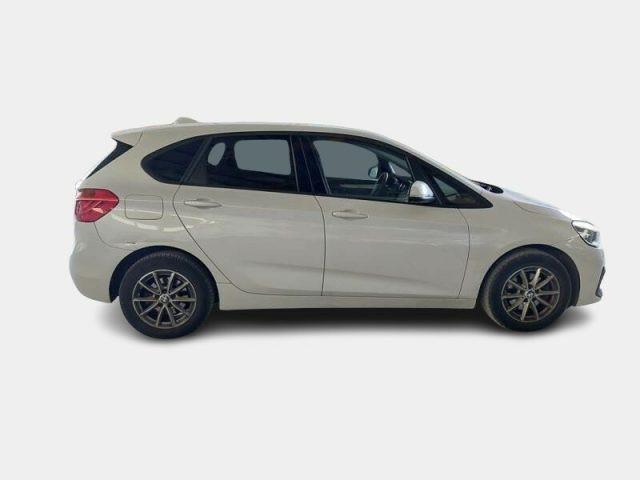 BMW 218 d Active Tourer Advantage